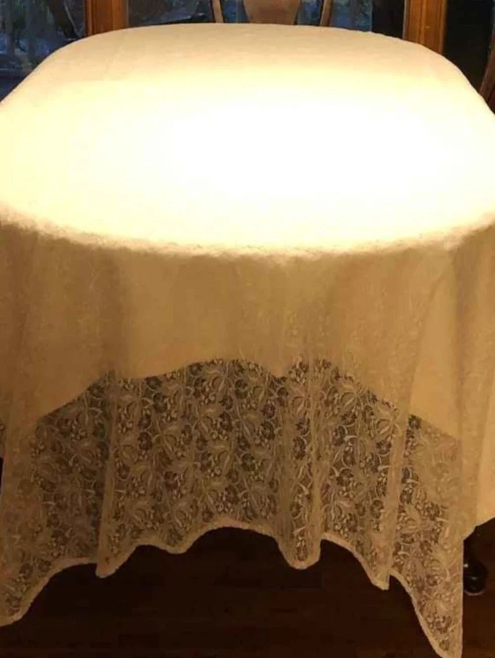 Elegant White/Off-White Floral Jacquard Tablecloth - Home Dining